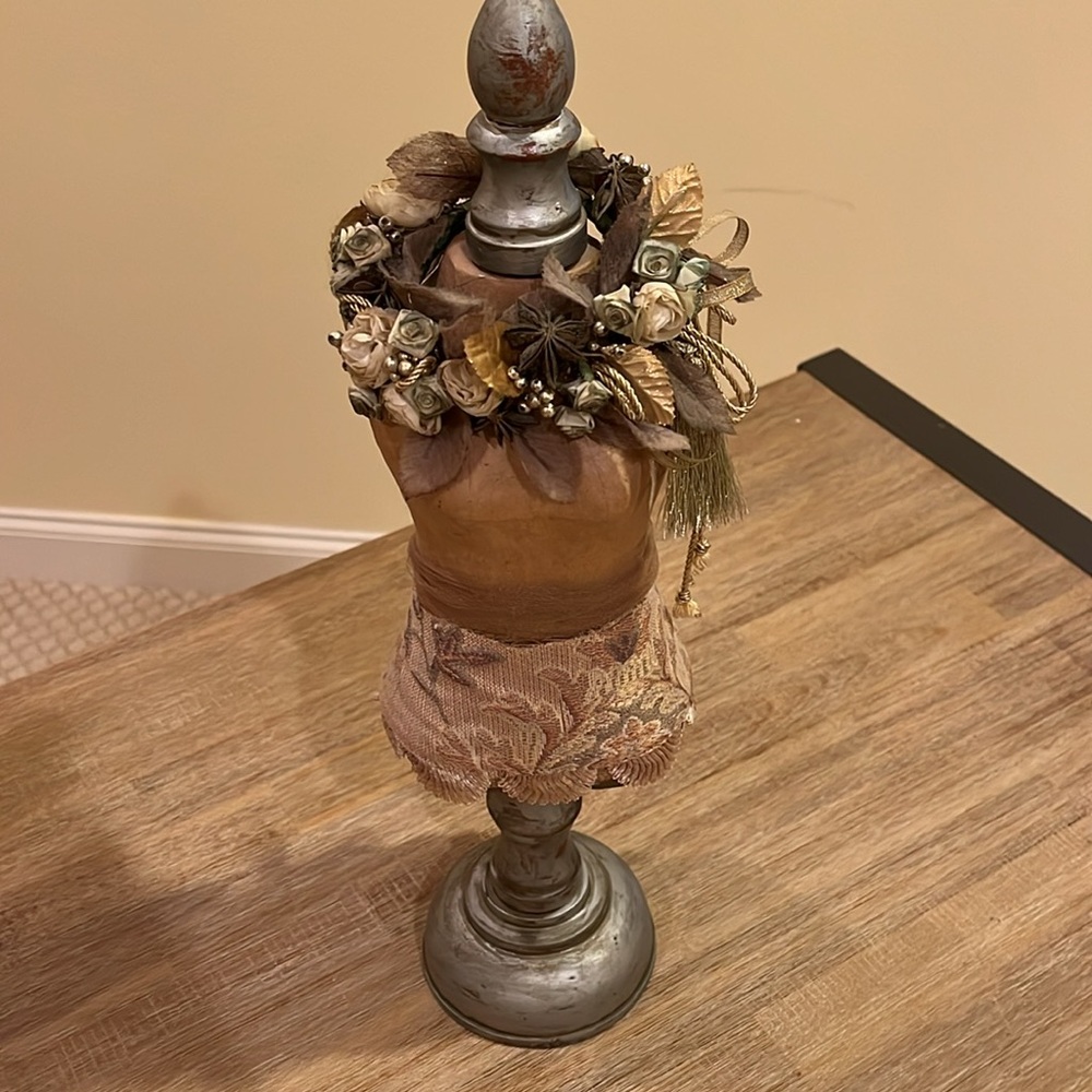 Miniature Mannequin